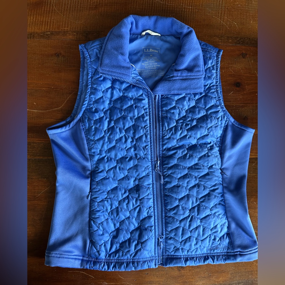 L.L. Bean Thinsulate Blue Quilted‎ Vest